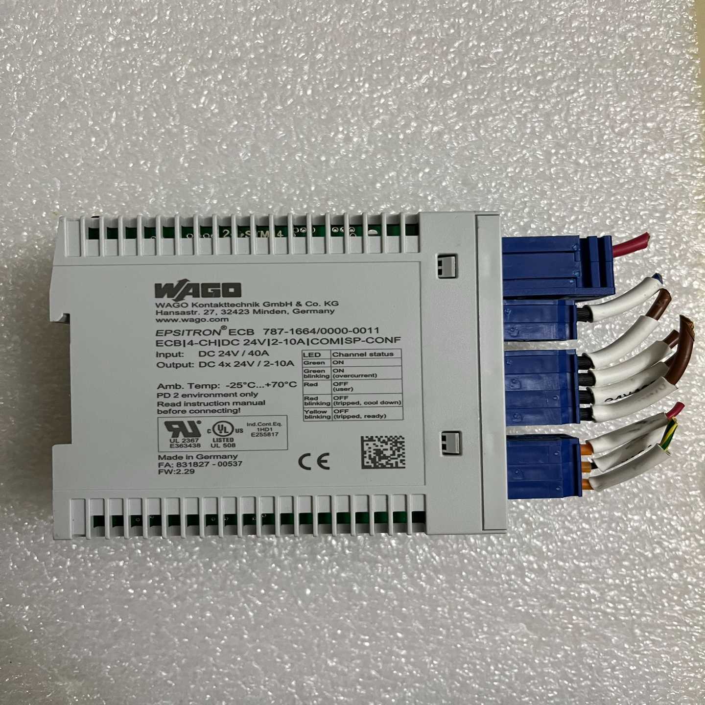 安川变频器上盖铁壳，安川上盖+下盖+外壳铁框+安装脚铁+塑料（