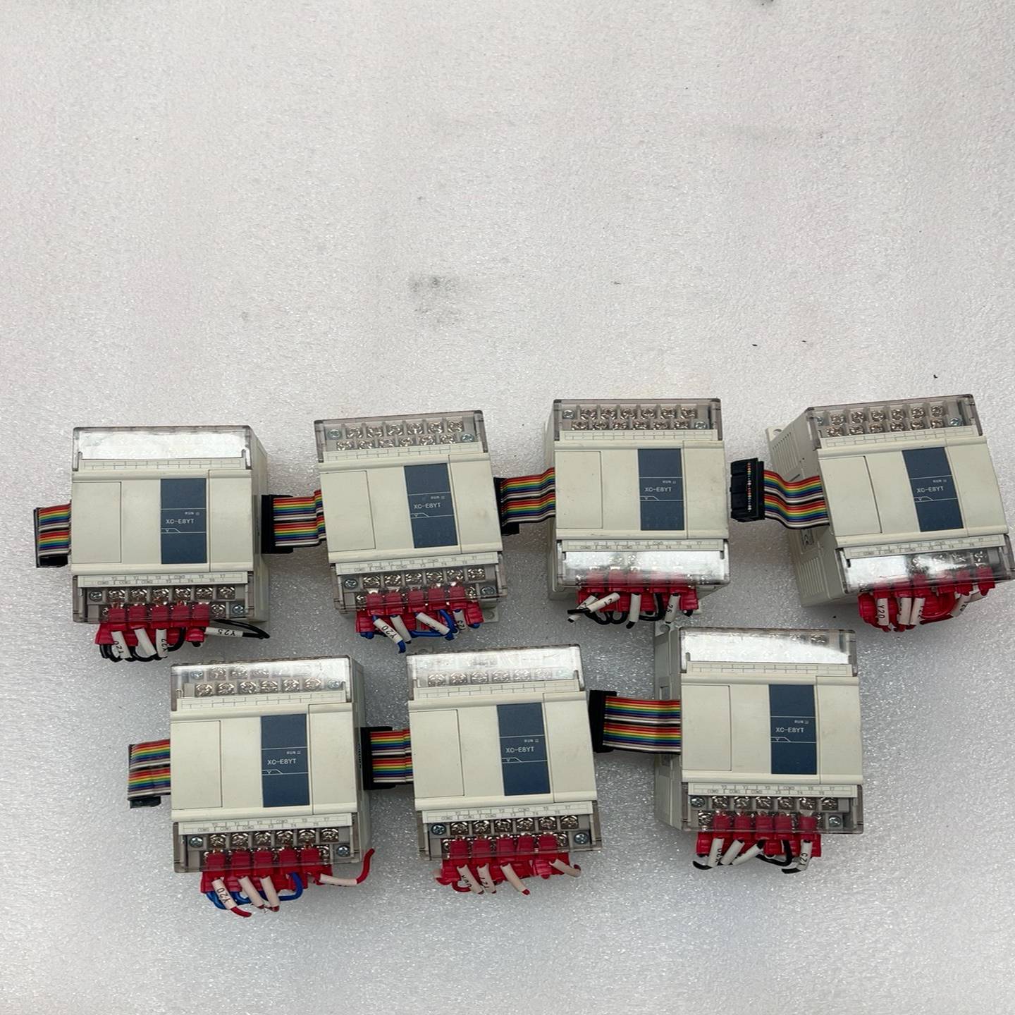 询价信捷PLC 扩展XC-E8YT 七台 成色好~可接维修