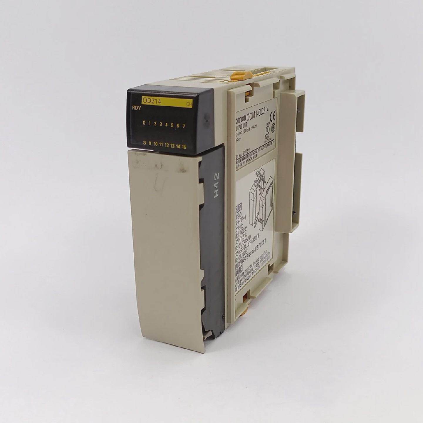 Unit De Sortie OMRON CQM1OD214