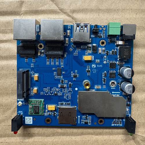联发科（MediaTek）平台的工业级智能网关/路由主板，集 成了5G、