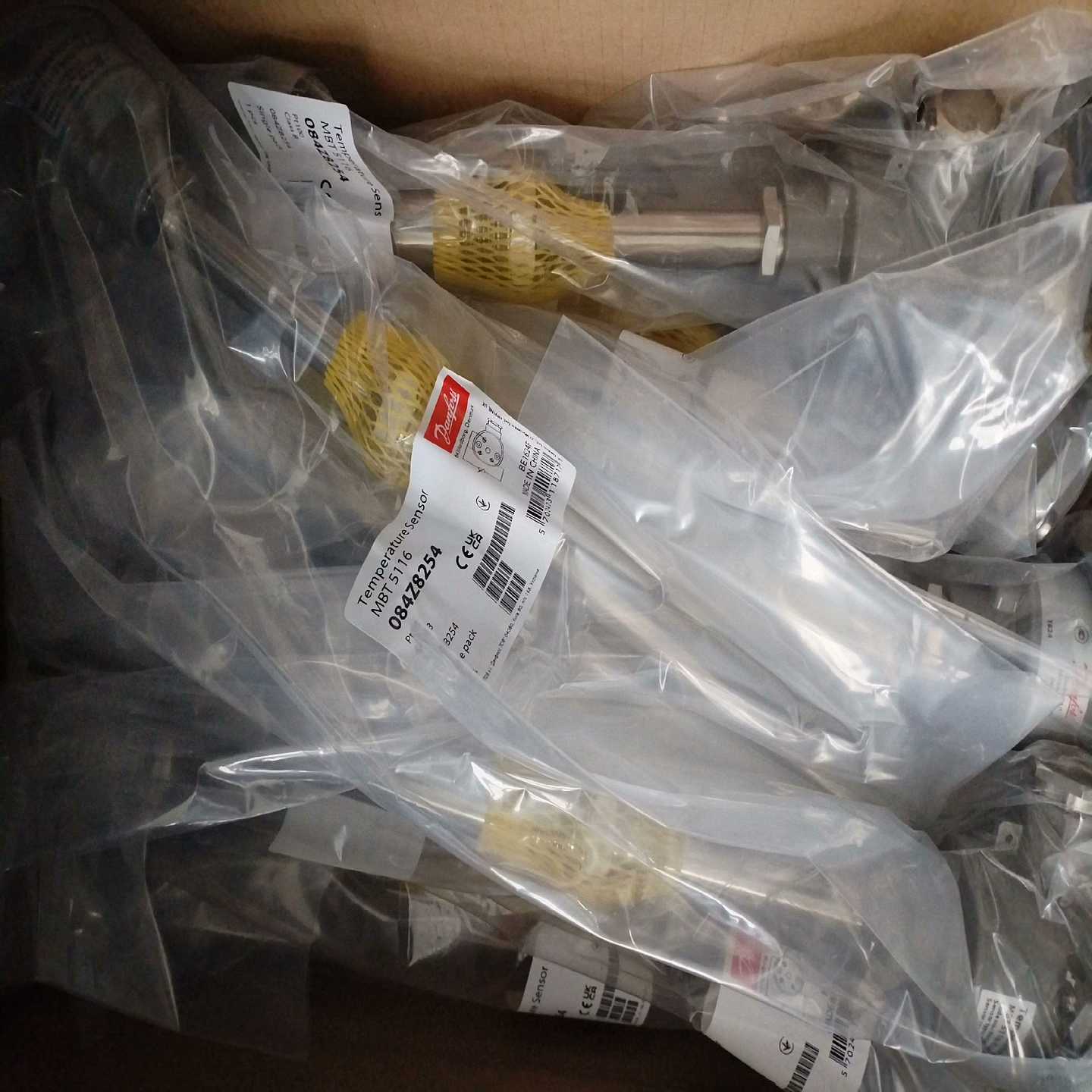 温度传感器084Z8254/084Z8151，084Z825询价