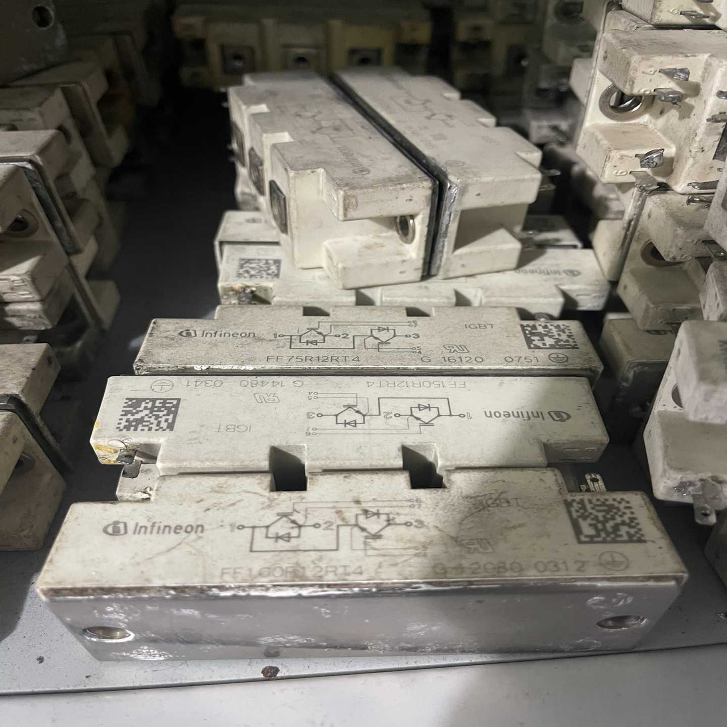 FF150R12RT4FF100R12RT4FF75R1询价