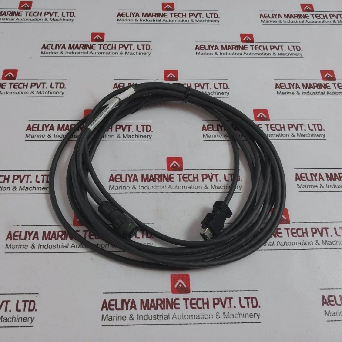 Cable De Alimentacin OMRON R88ACR1B005NF Servo 5M 3E306