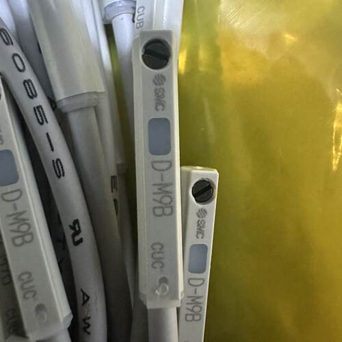 全新SMC磁性接近开关DM9B原装正品工程剩余出--议价商品