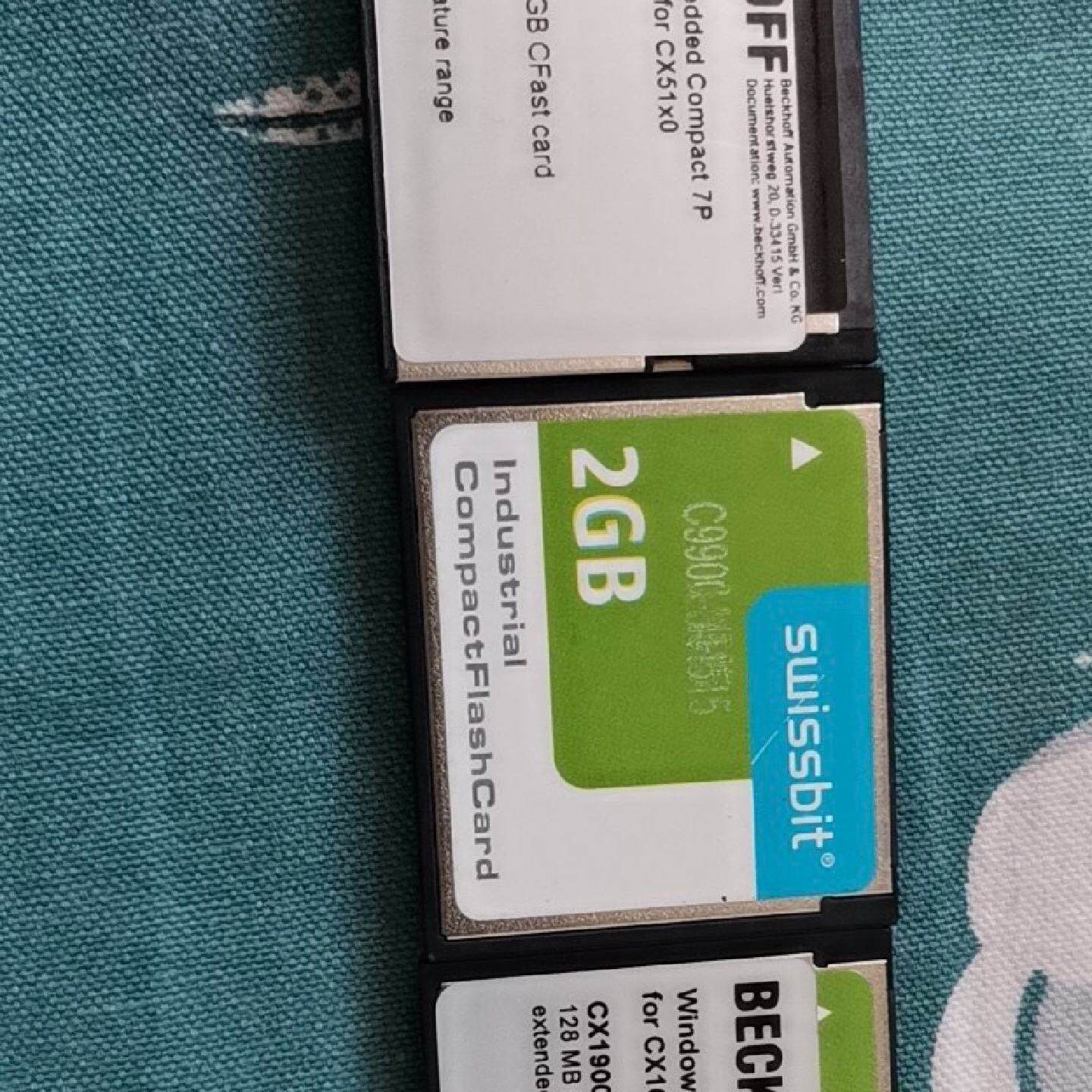 询倍福CF卡三张CX19000013CX29000028