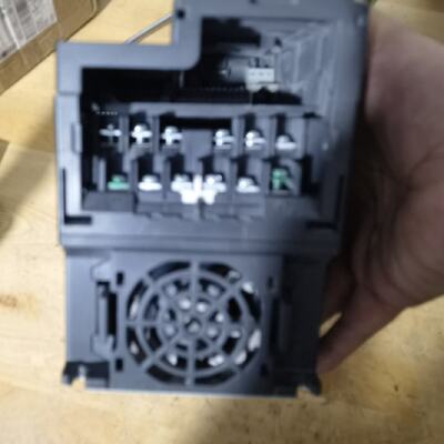 议价Delta Inverter Vfd13ams43ansaa 5.5Kw 380适用