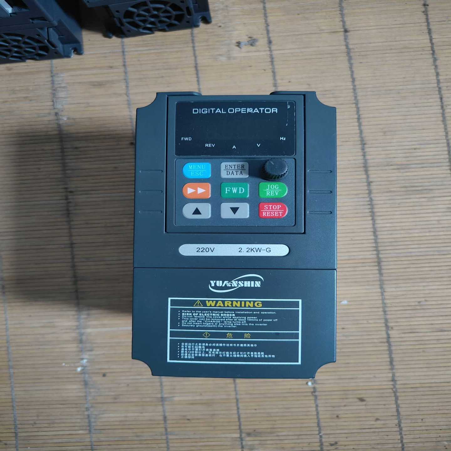 源信变频器2.2kw单相输入YX3000-2S0022GX询价