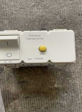 意大利原装VIMAR伟迈漏电保护器，型号10071.10，C