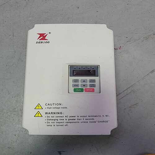 富菱变频器3.7KWDZB100PP0037L4A原装拆