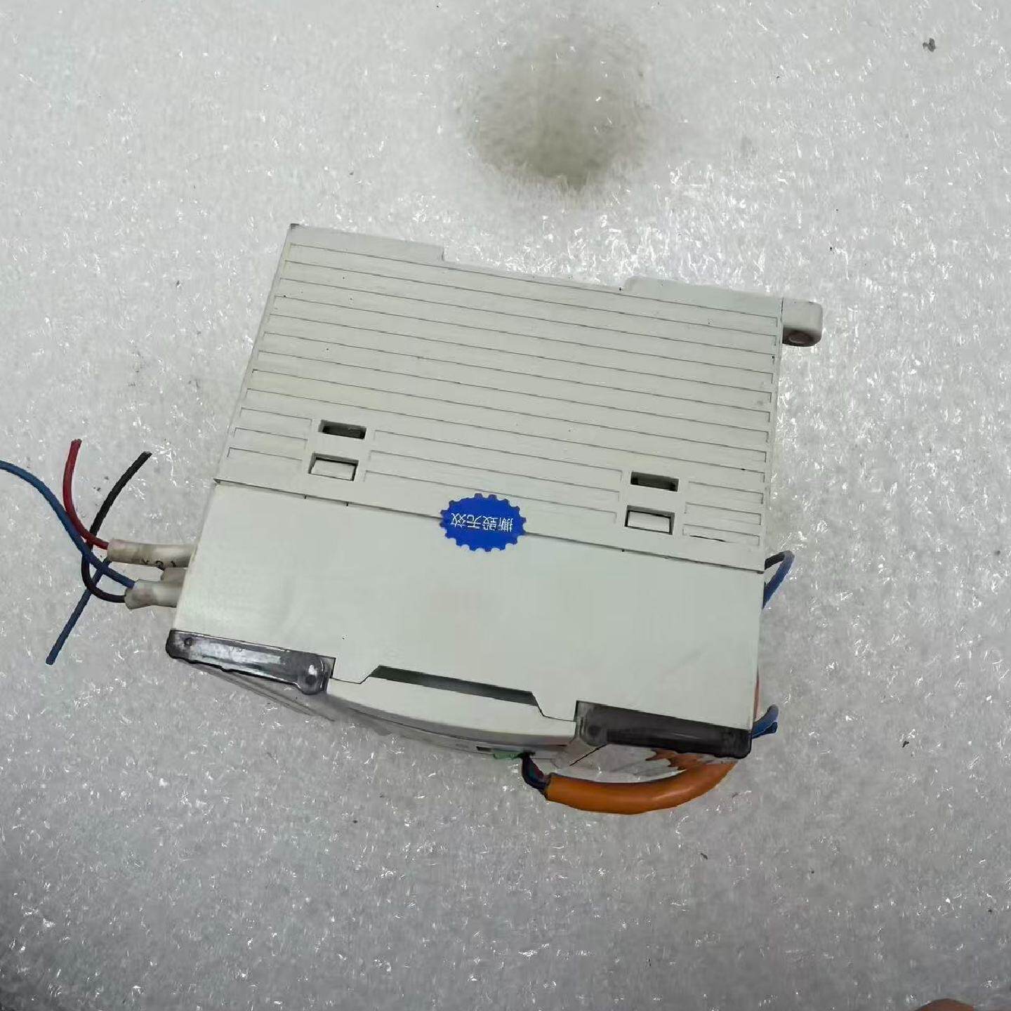 XDC-32T-E二手拆机信捷plc实物图拍摄功能包好，年份--议价商品