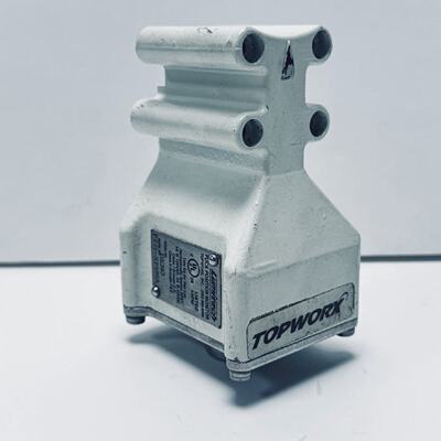 TopWorx Lumitech PUCK Position Monitor PPMXPWNA  Hazardous A