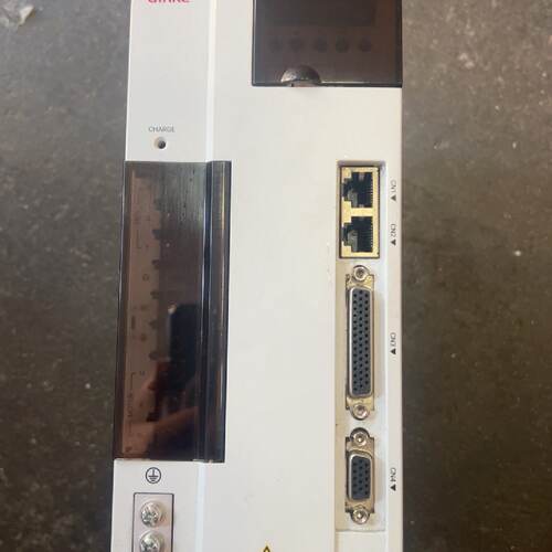 溢价-吉泰科GS100M4T7.5B伺服驱动器5.5KW大功率