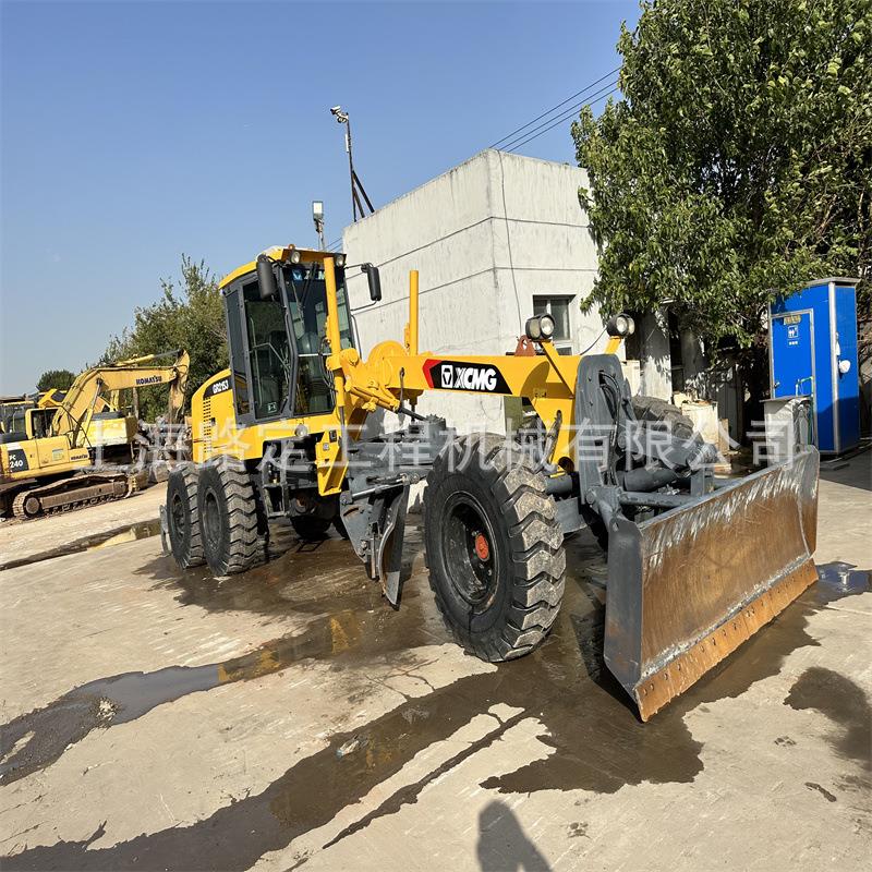 出口贸易 现货GR215-3平地机年中促销车况优欢迎咨询采购