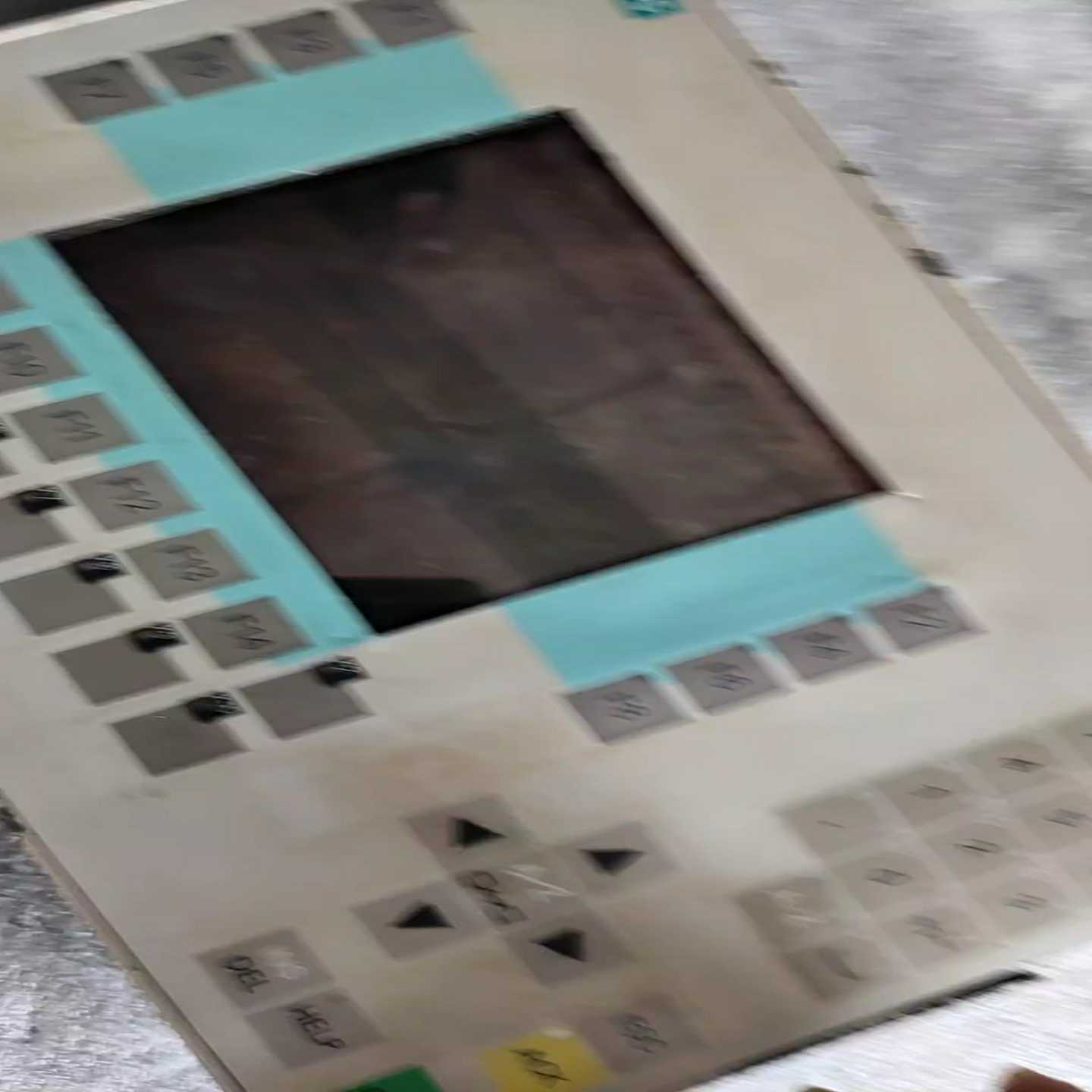咨询-6AV3627-1LK00-1AX0触摸屏，实物图