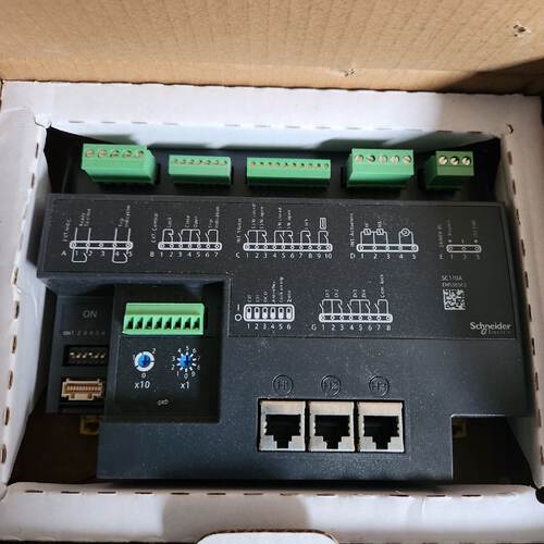 议价施耐德控制器EMS58563SC110A如图