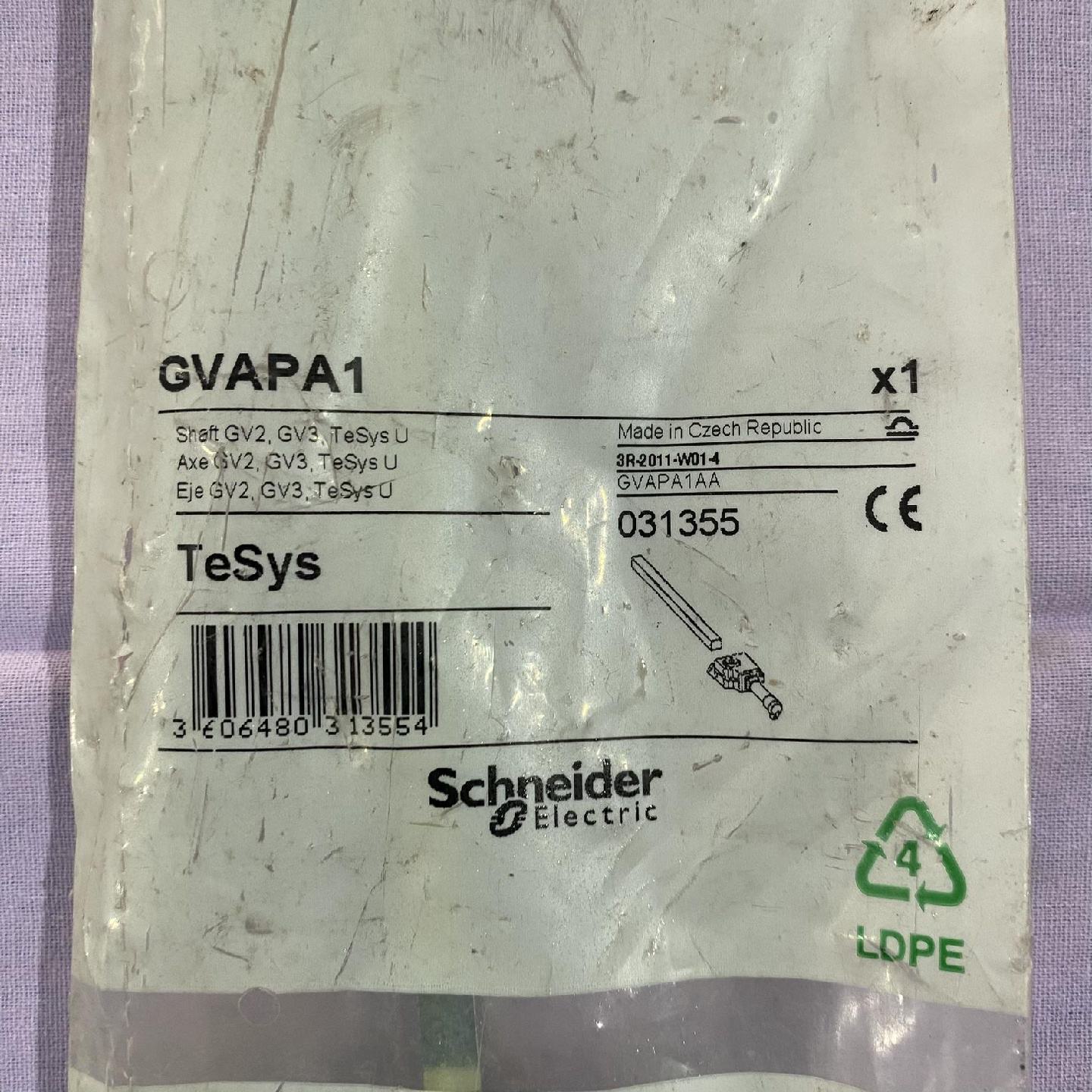 议价施耐德GVAPA1外部操作黑色手柄汇流连接排轴用测速编码器