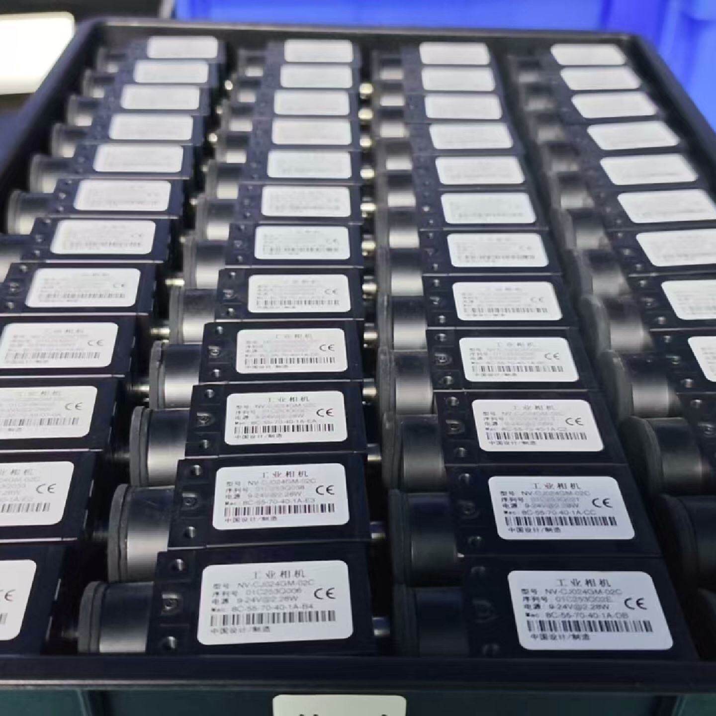 出一批2000w像素工业相机，索尼imx183，相机的型号可 以自定义，
