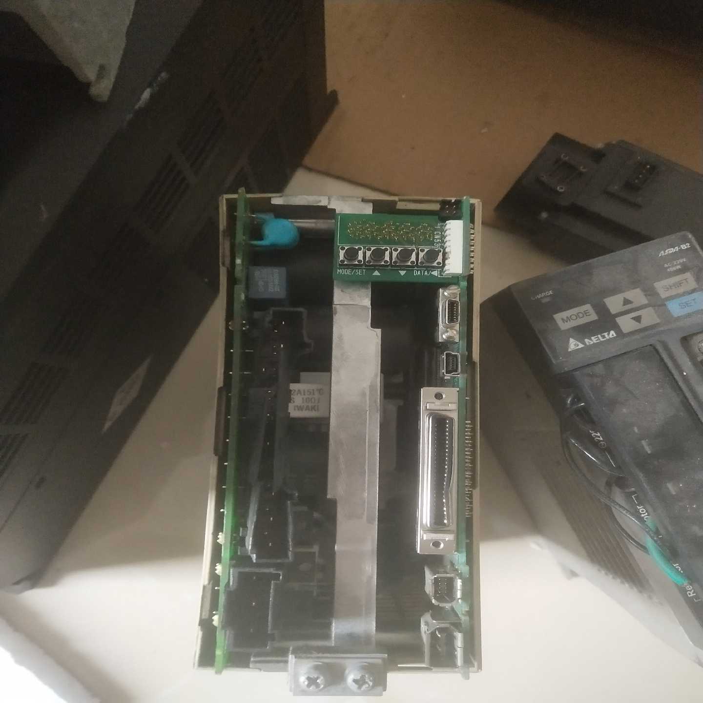 安川伺服驱动器SGDV－5R5A01A成色如图便宜处理了询价