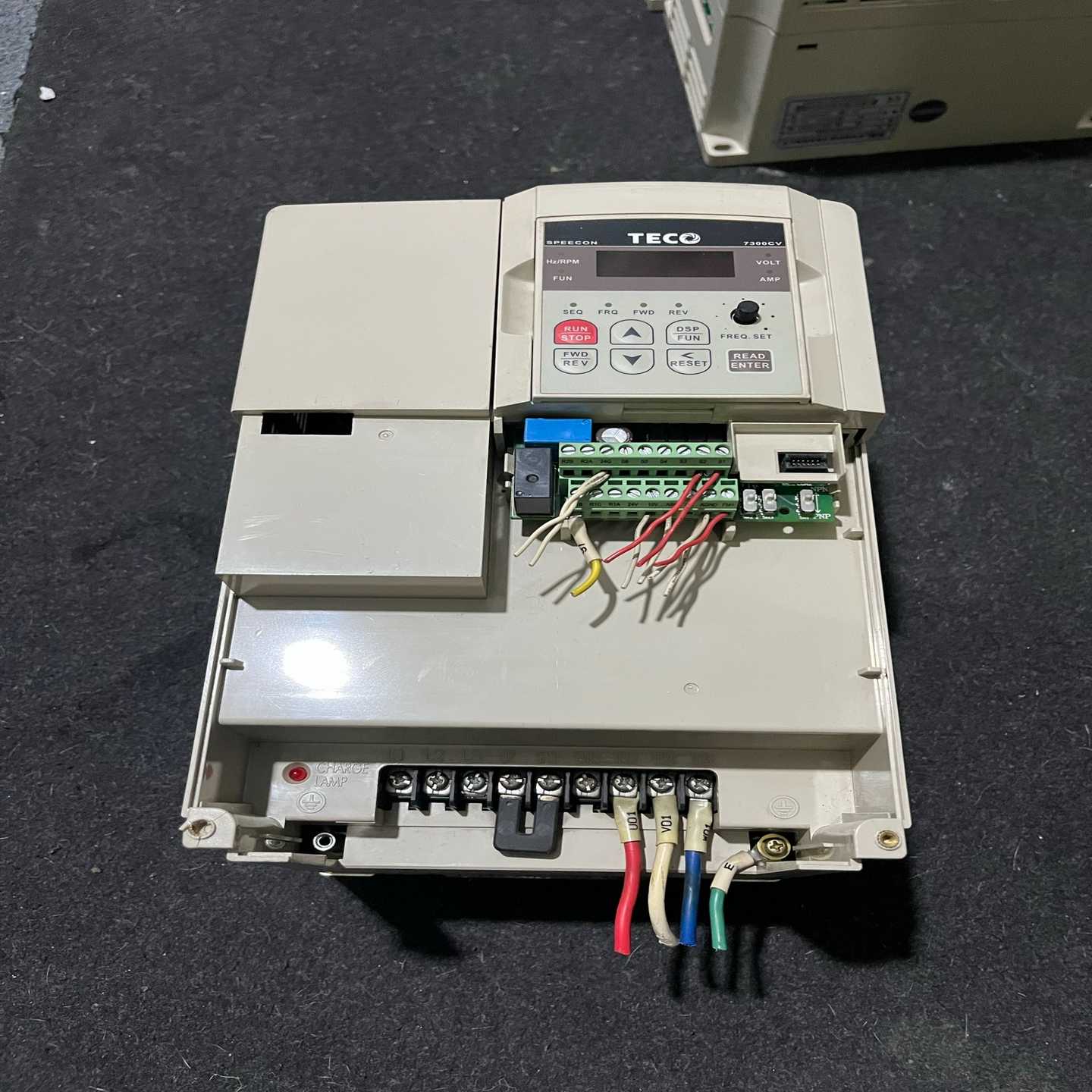 TECO东元7300CV变频器7.5HP/5.5KW三相22--议价商品