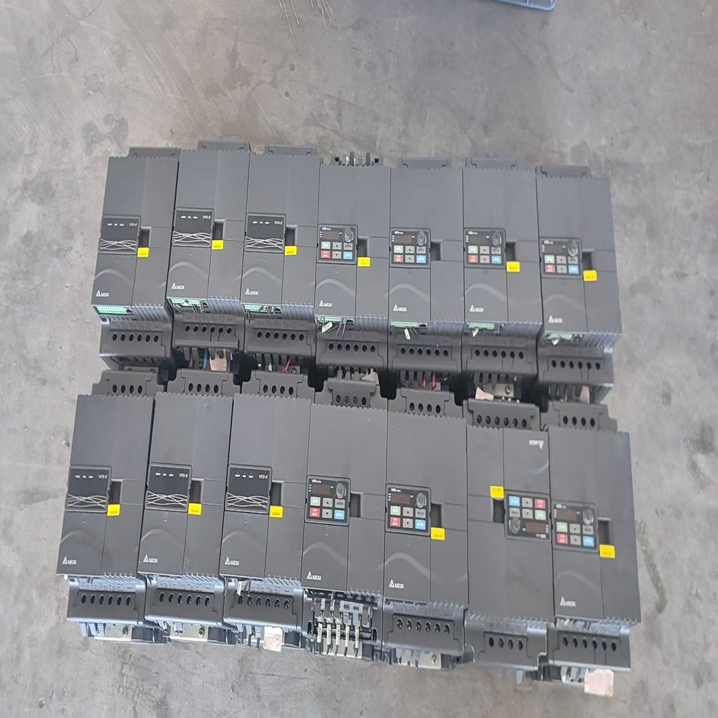 台达VFD075E43A/011E43A变频器功能正常成色如询价