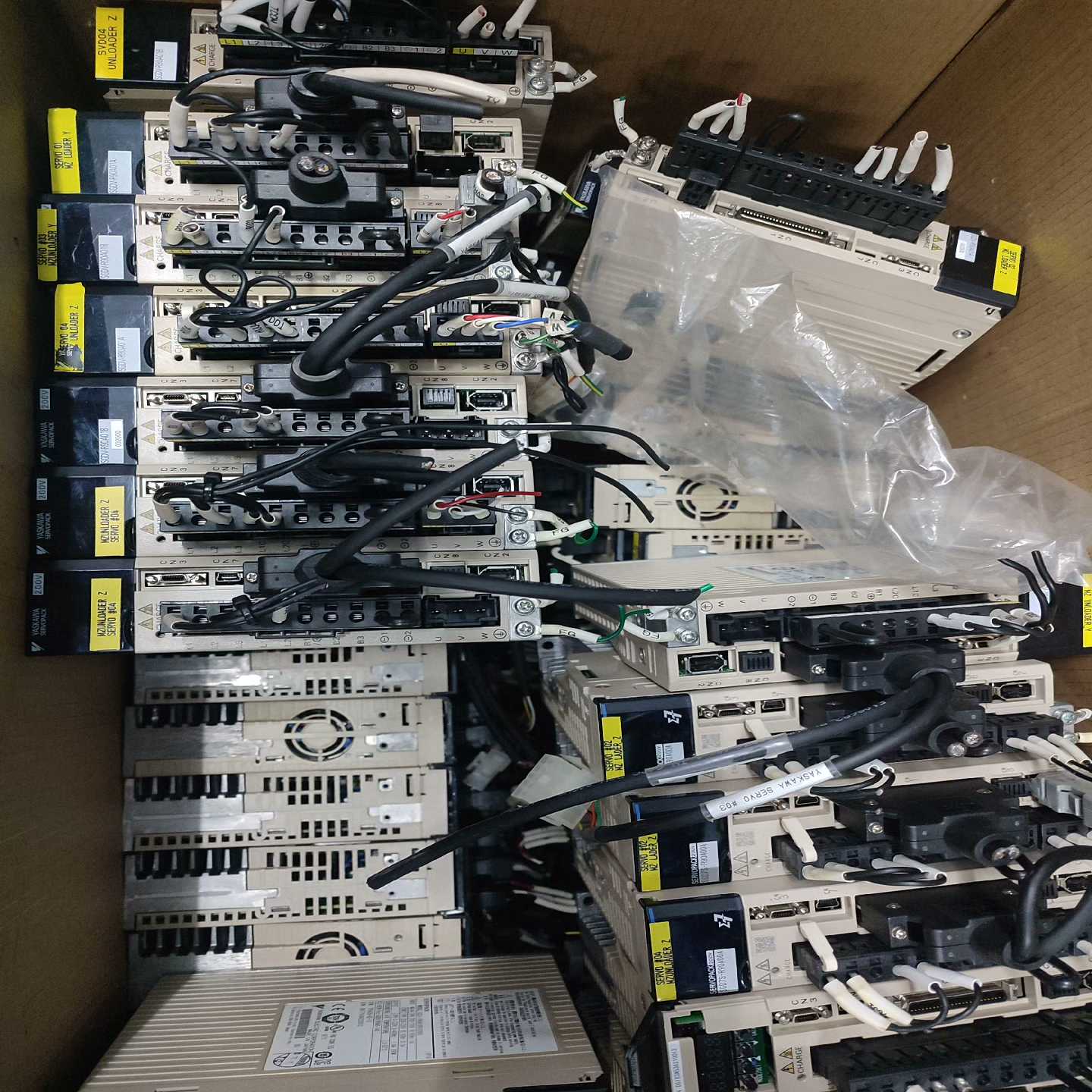 议价安川驱动器SGDV-R90A01B002000拆机包好，