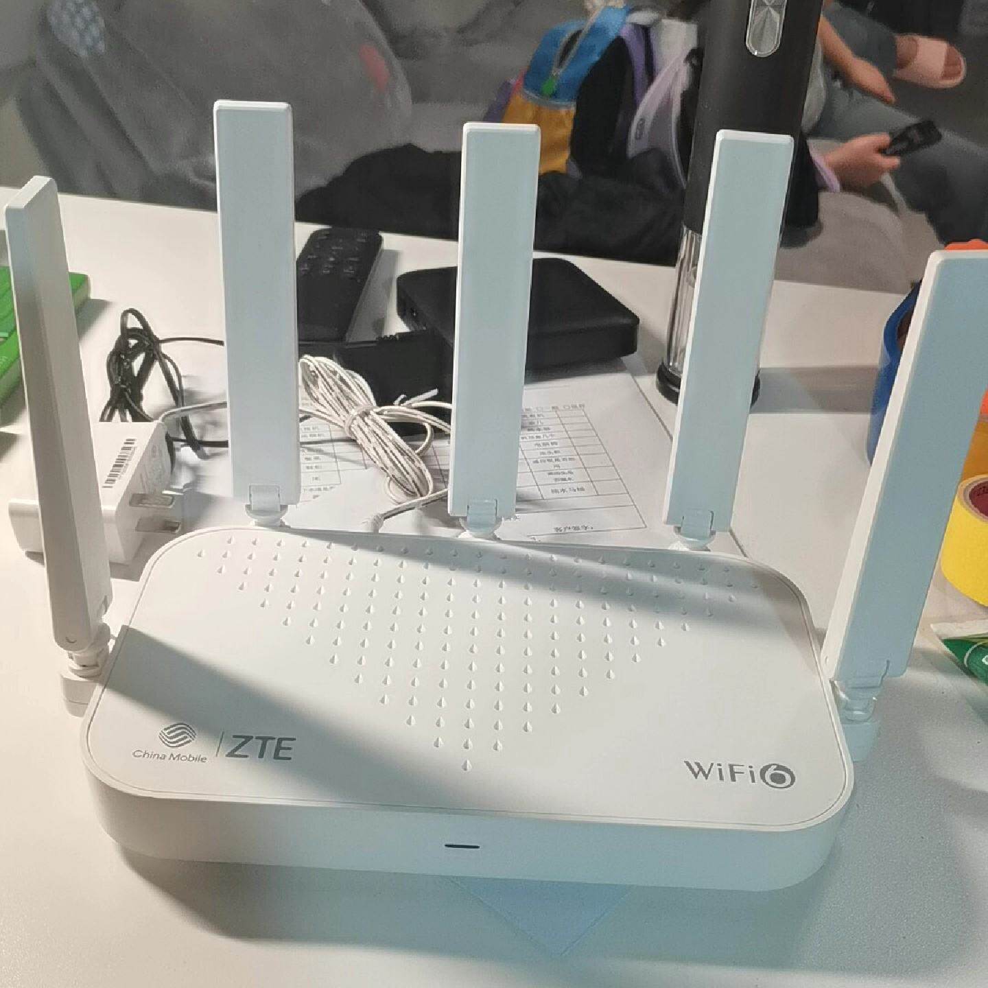新出一个中兴ZXHN E2633 WiFi6千兆双频路由器 中国移动定制版 五