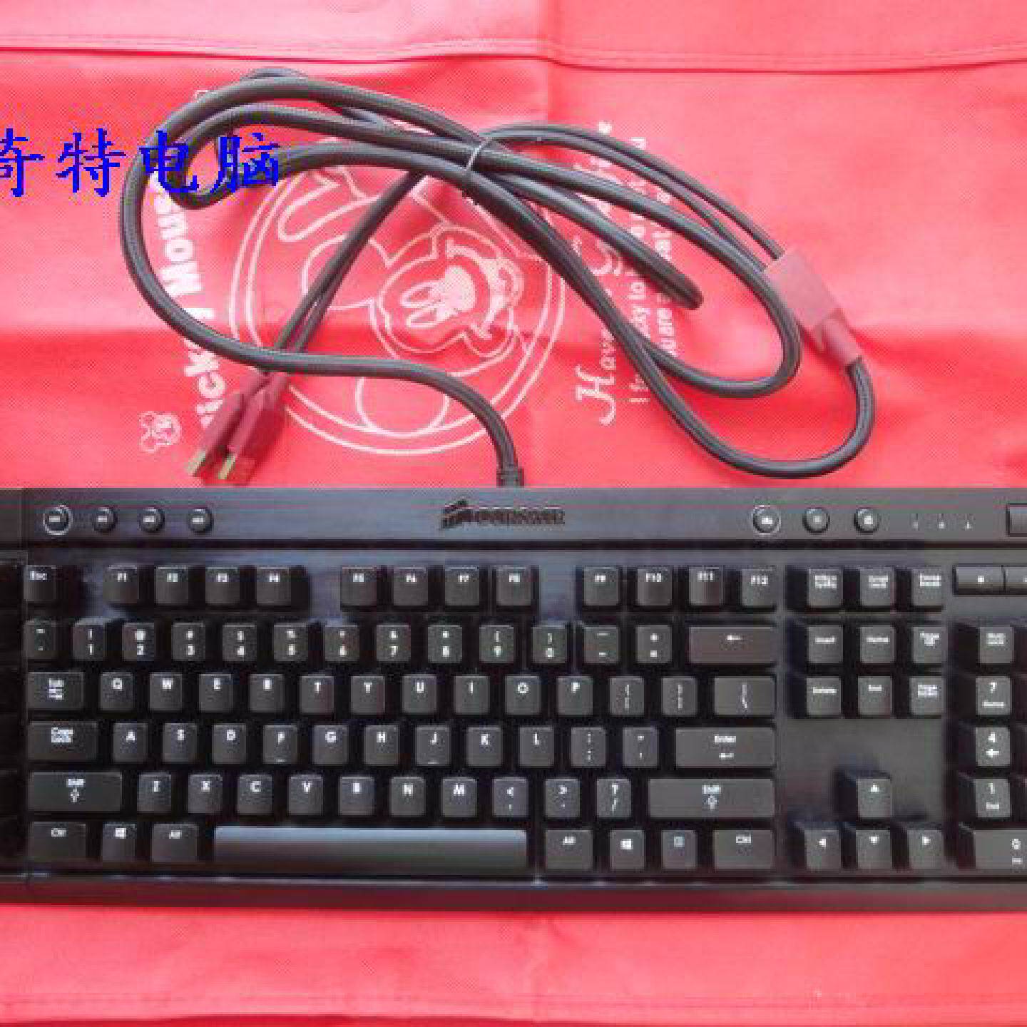供应Corsair/海盗船K70 K95 专业游戏键盘/黑色铝合金面/红轴机械