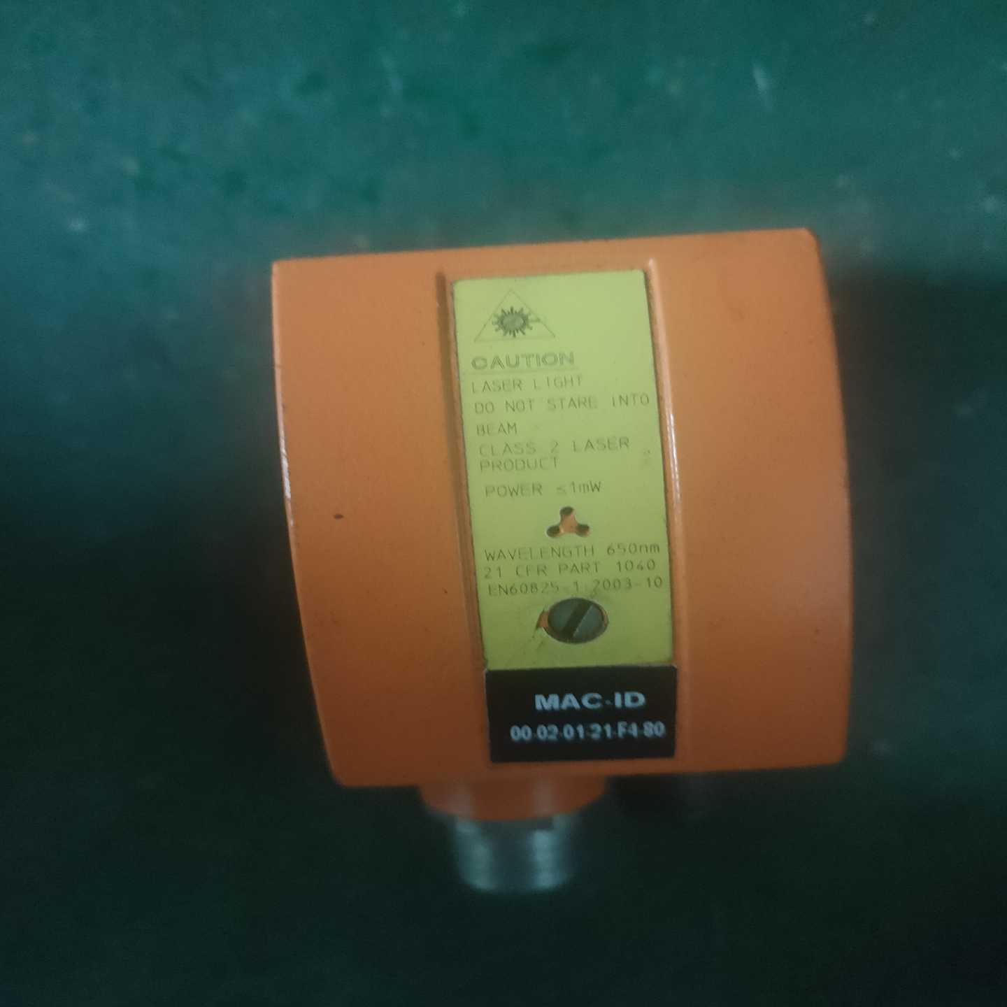 询价02I100易福门多码识别器