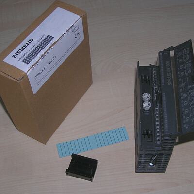 NEW  Siemens 6AG13317KF024AB0 E5 SIPLUS S7300 SM331 8*AI ope