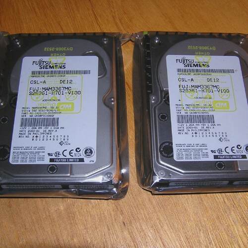Lot of 2x Fujitsu S26361H701V100 MAM3367MC HDD 36GB U160 10K