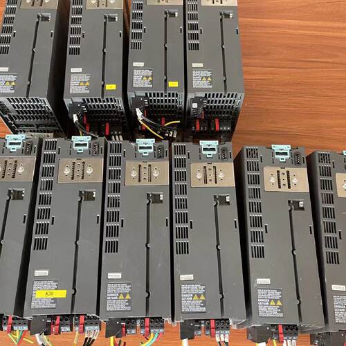 询价准新机 6SL3210-1PE21-8UL1 变频7.议价