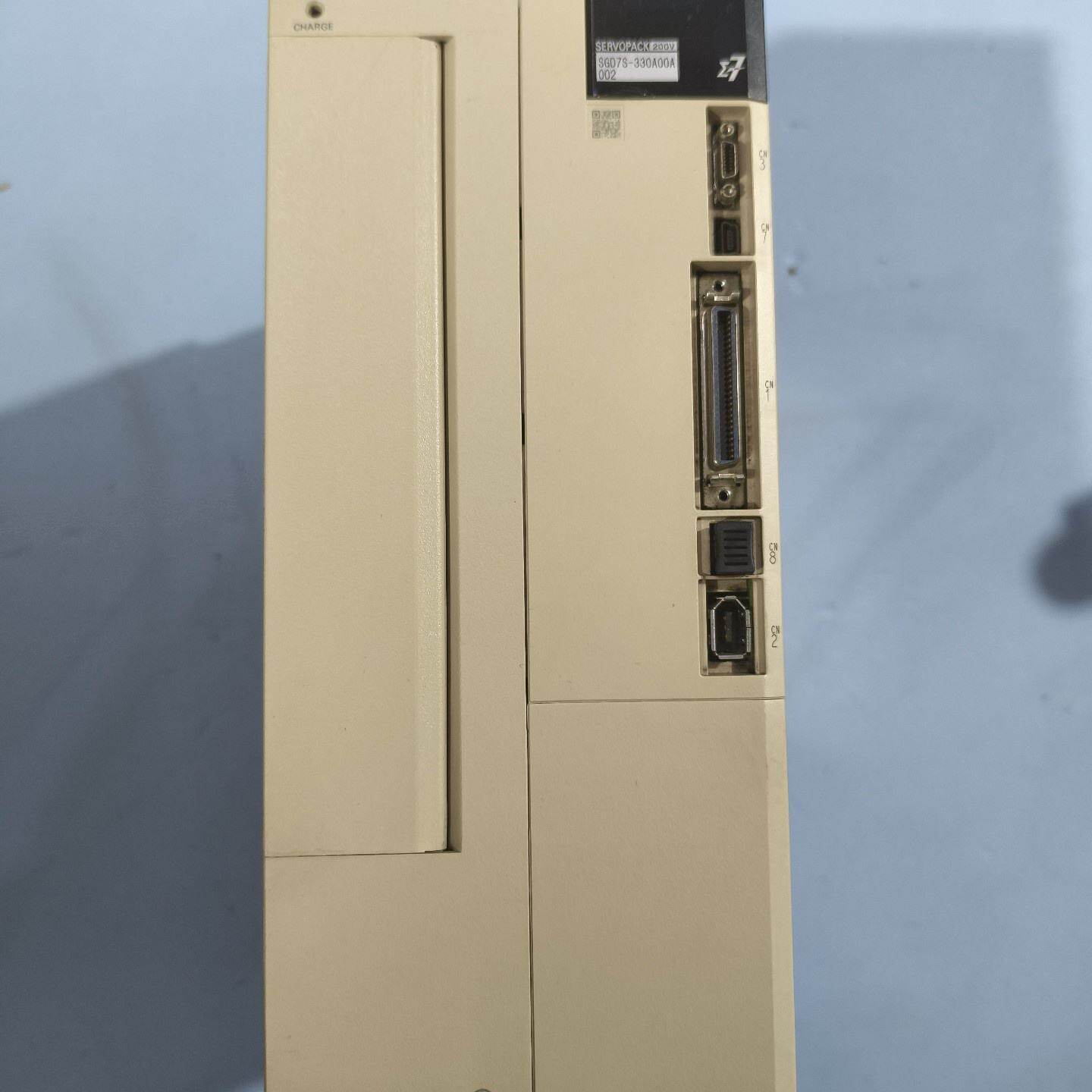 安川伺服驱动器SGD7S330A00A0025KW三