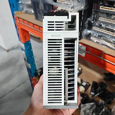 三菱伺服驱动器MR-J2S-70B，750W，原装拆机件，成--议价商品
