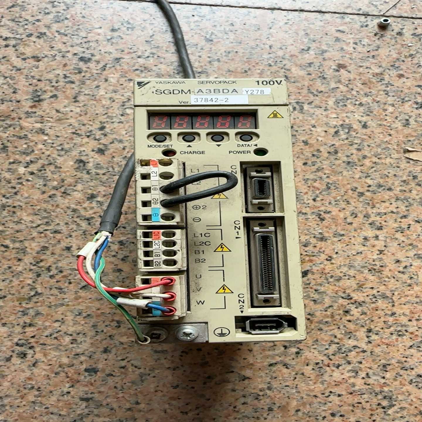 询价安川驱动器SGDM-A3BDAY278件，，