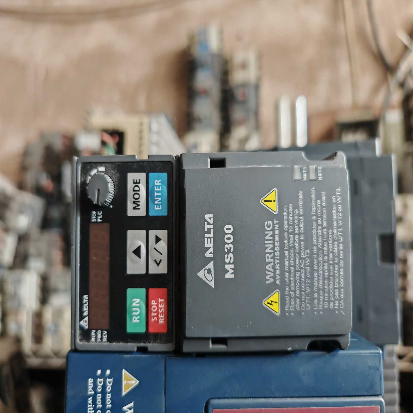台达MS300变频器，型号VFD1A5MS43ANSAA，三--议价商品