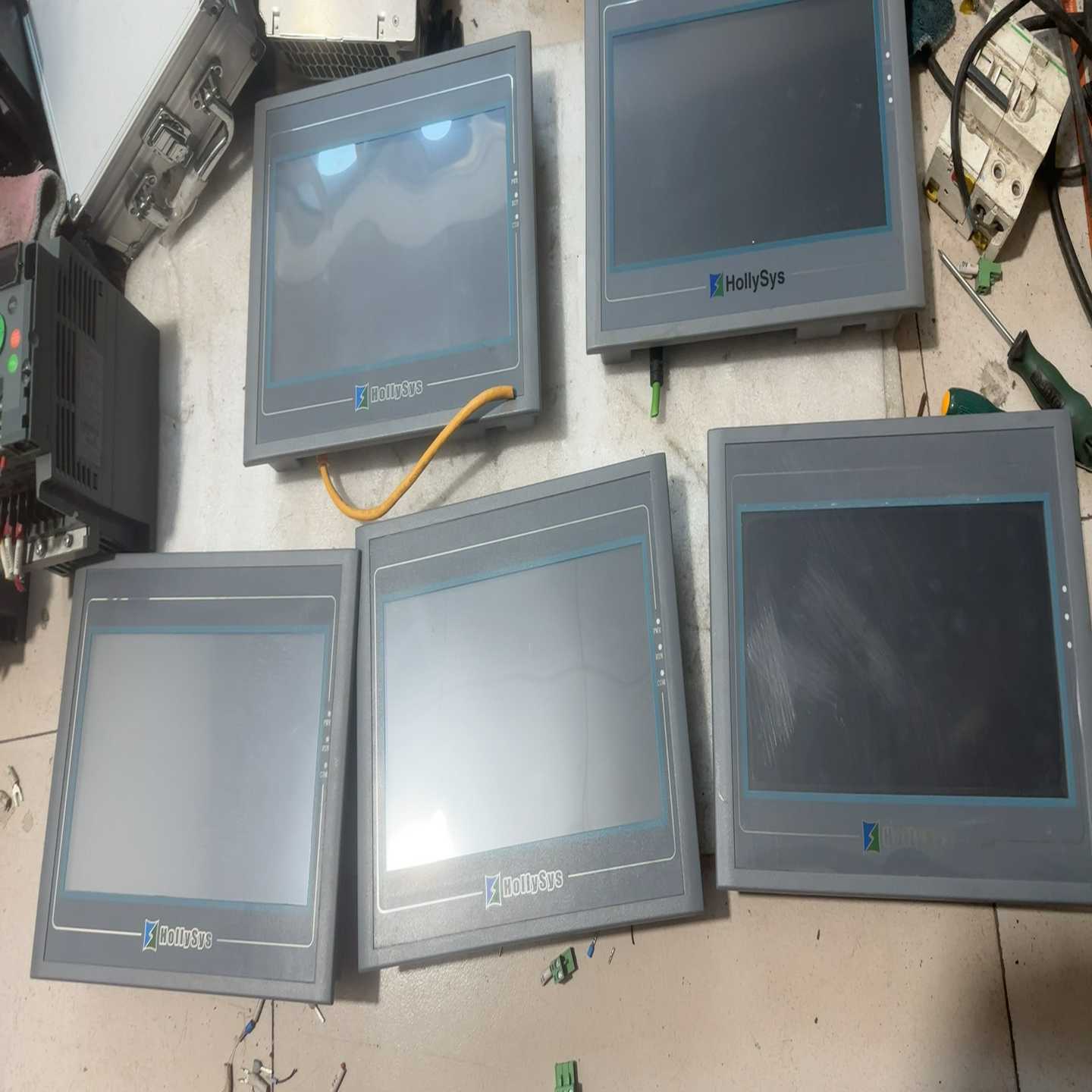 和利时触摸屏，HT8A01TE，总数量5台，3台完整，单价3