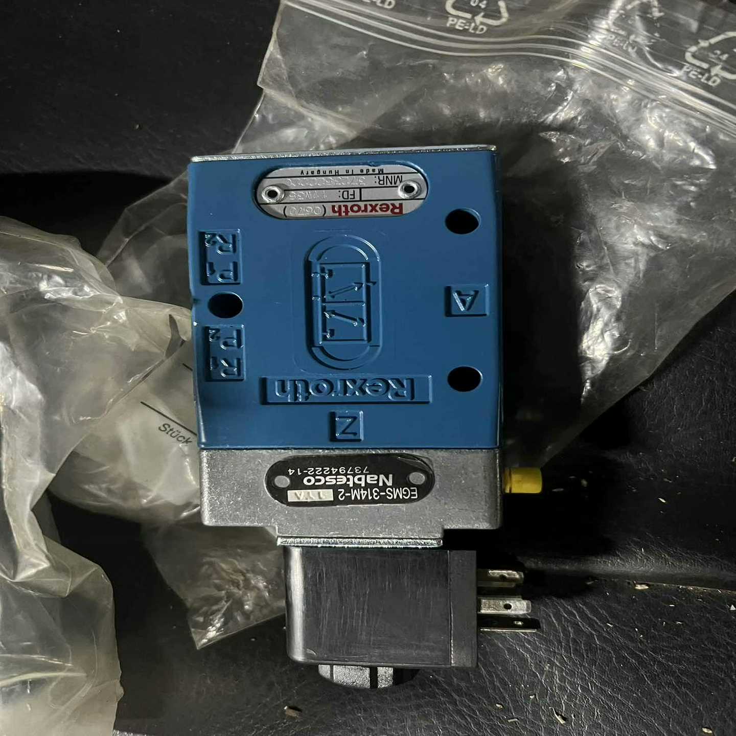 RVENTICS安沃驰3723522220电磁阀（gg设备）