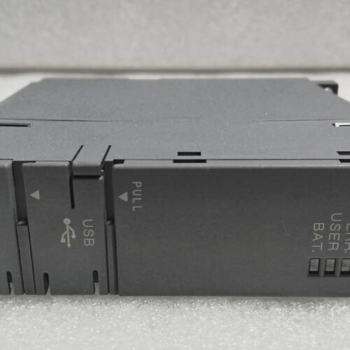 Used MITSUBISHI  Q00UCPU  CPU UNIT