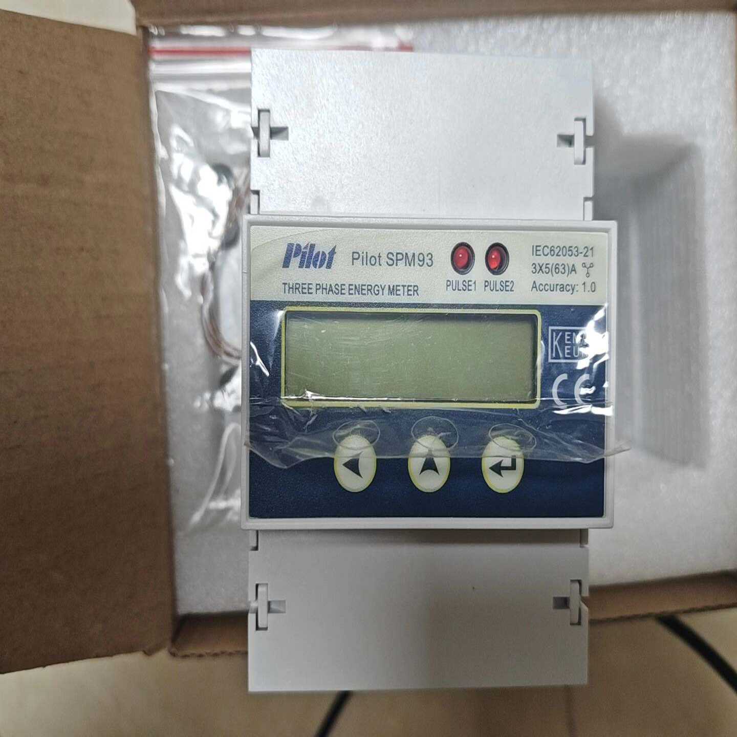 珠海派诺SPM93三相电表，型号SPM93，35(63)A--议价商品