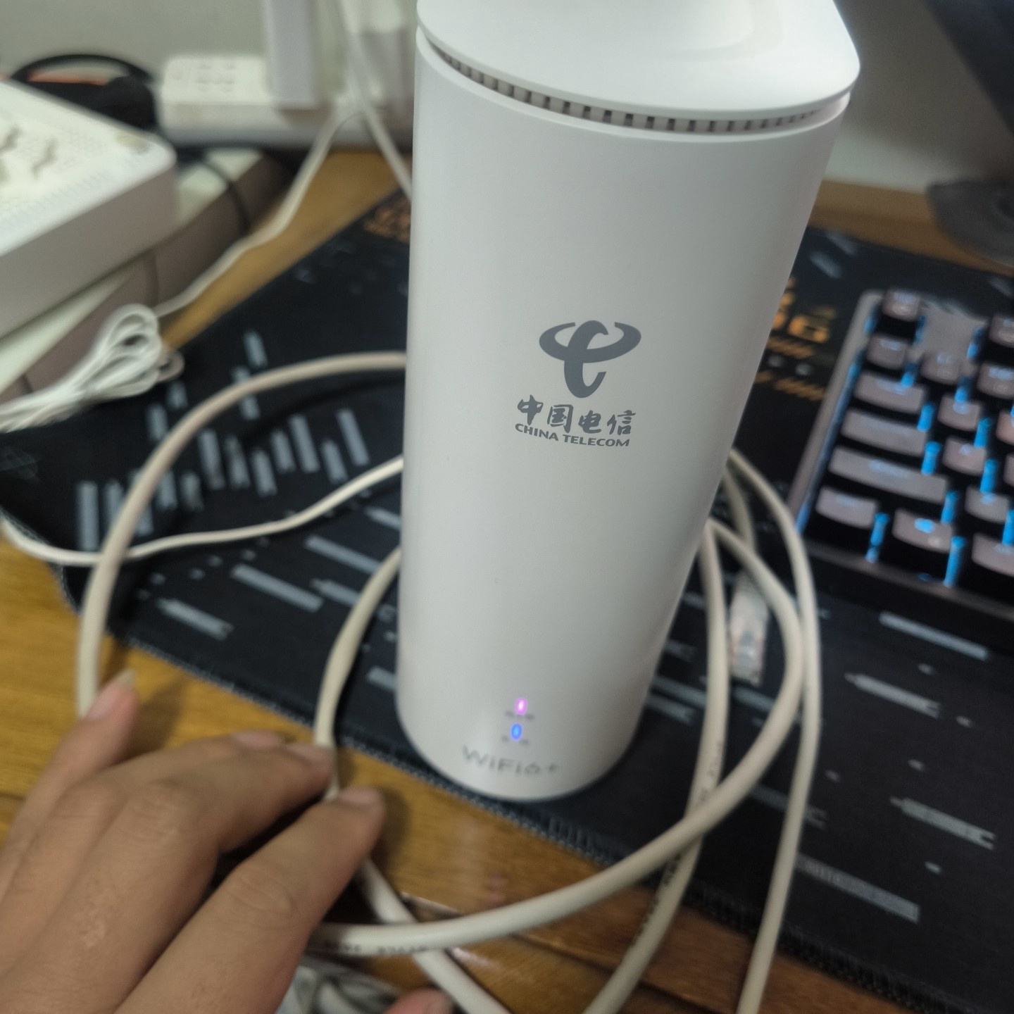 中兴ZXHN G1610中国电信版WiFi6边缘路由器，支 持1G-GPON全光子