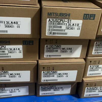 议价全新MITSUBISHI三菱QD70P8PLC模块包装