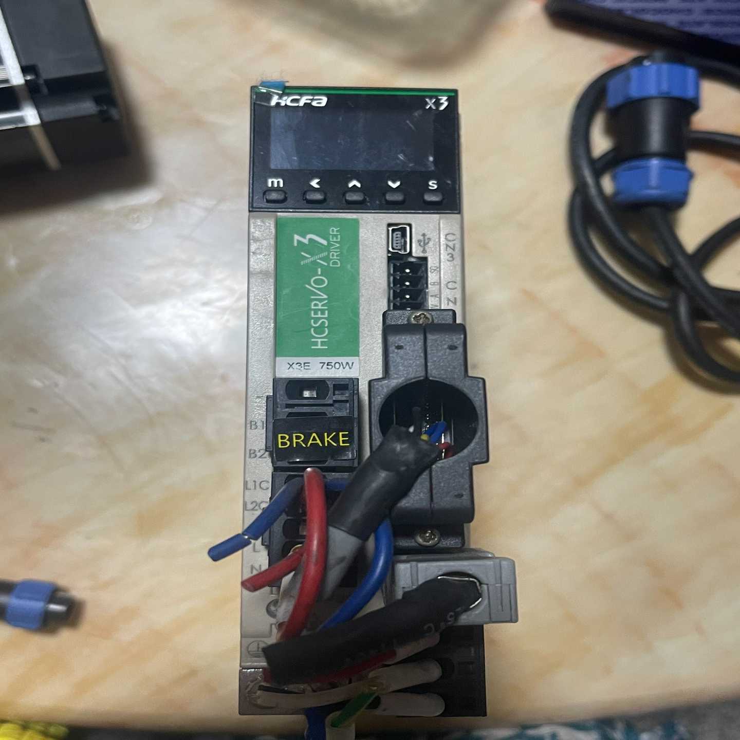 禾川伺服驱动器SV-X3EA075A-A2。SV-X1MH询价