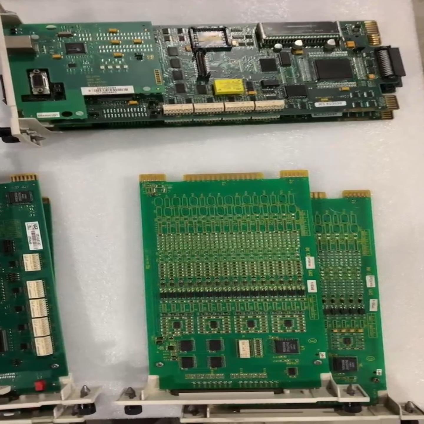 询价ABB板卡SPDSI14两张