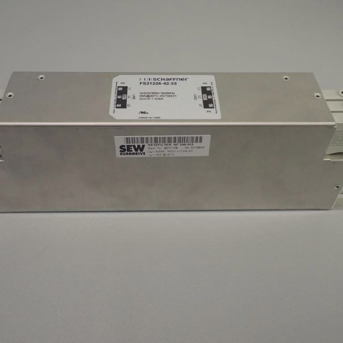 FS2122633  SCHAFFNER  FS2122633  Filtre triphas USED - 实物图
