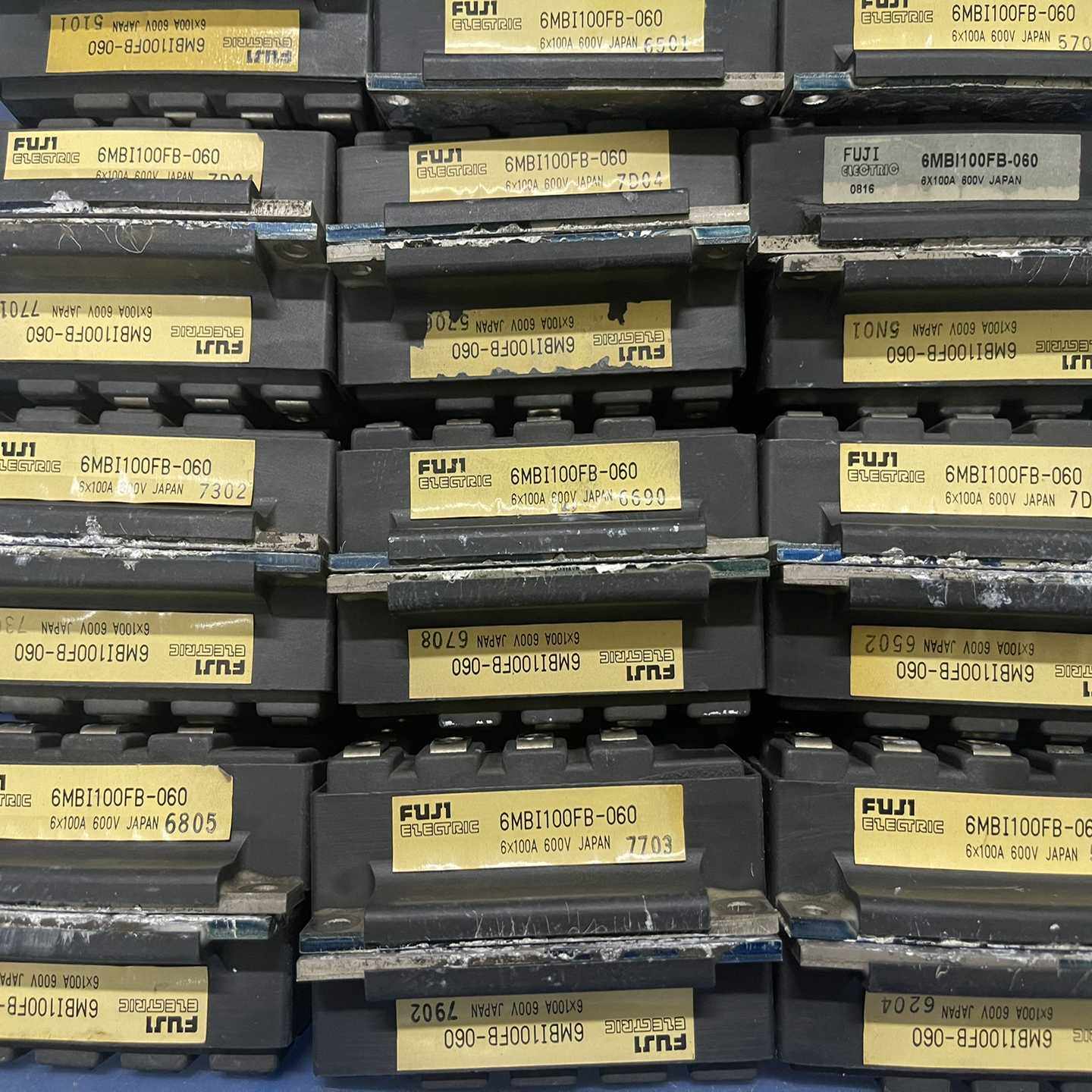 6MBI100FB-060模块功能质量，量大价优~询价