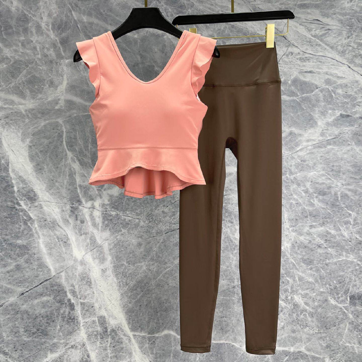 瑜伽服套装女2025新款高级夏V领性感带胸垫上衣背心专业速干健身