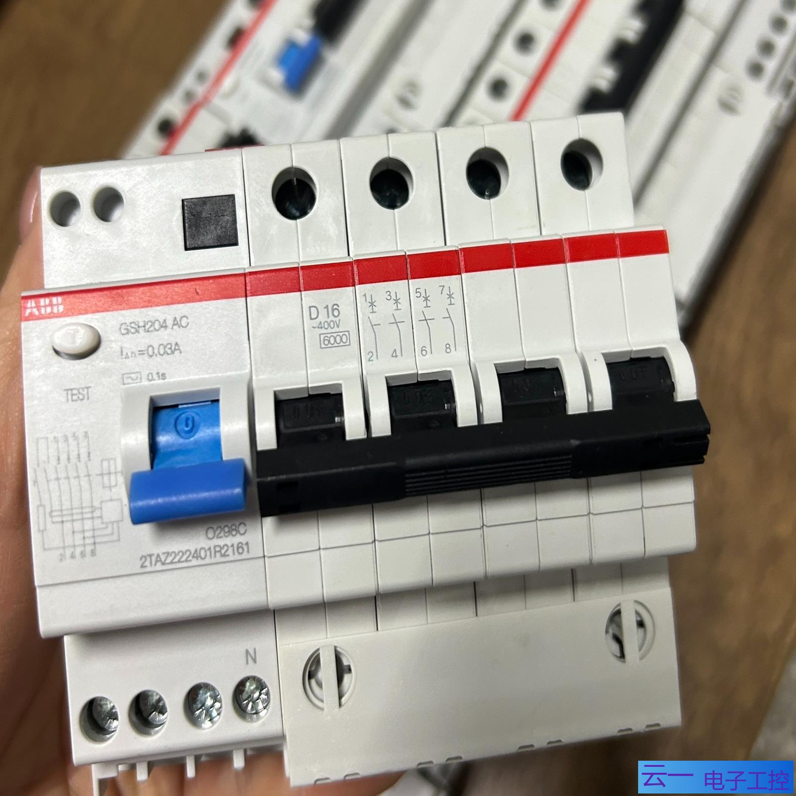 ABB GSH204 AC-D16003 小型漏电断路器；议价