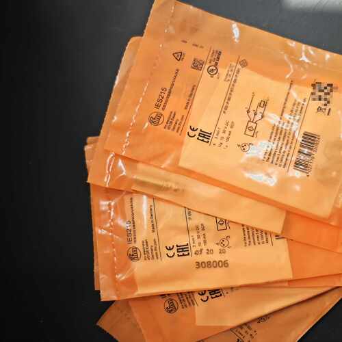 德国IFM易福门IES215电感式接近开关传感器IE~询价