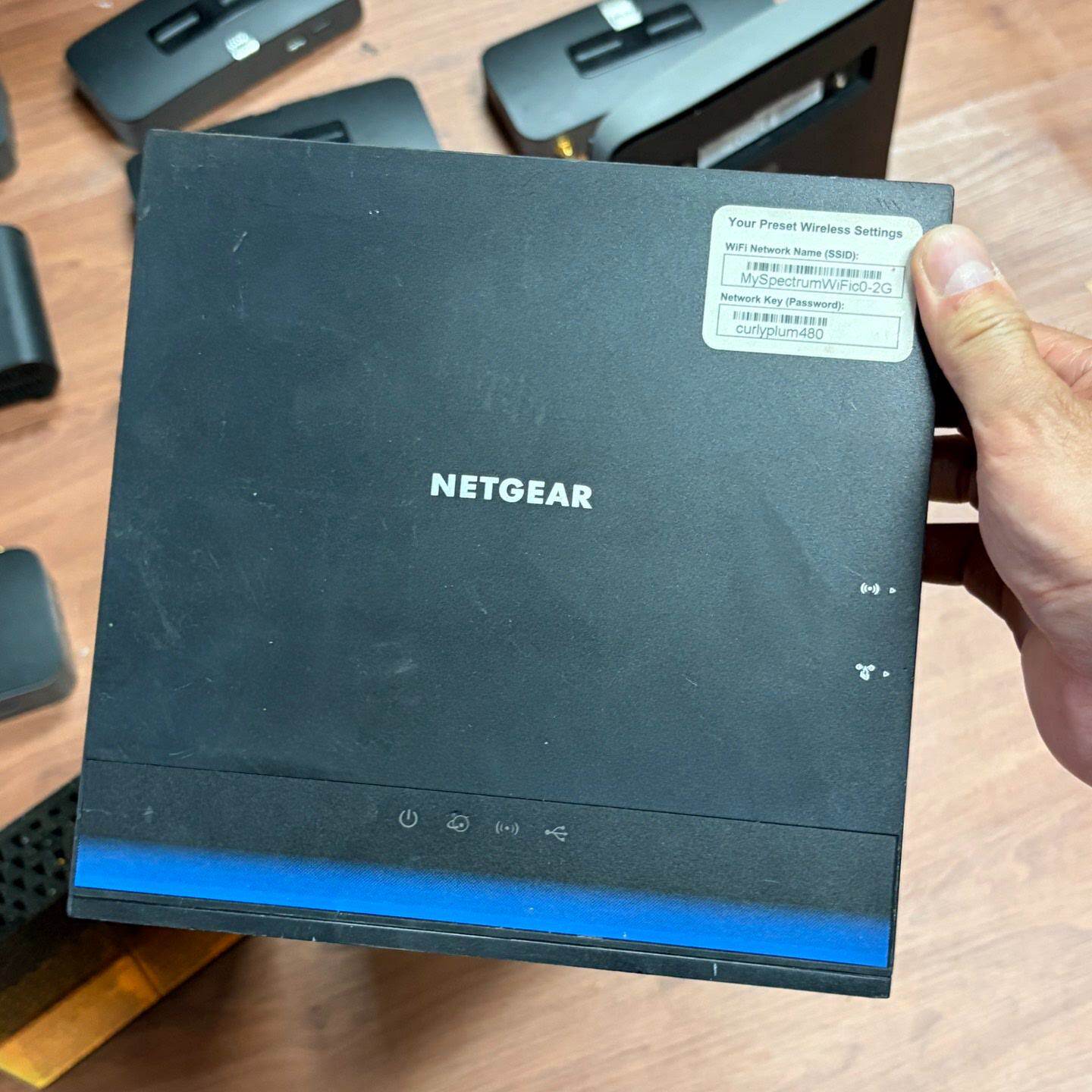 NETGEAR R6300 V2路由器，双频WiFi，全千兆 端口，带USB3.0，家