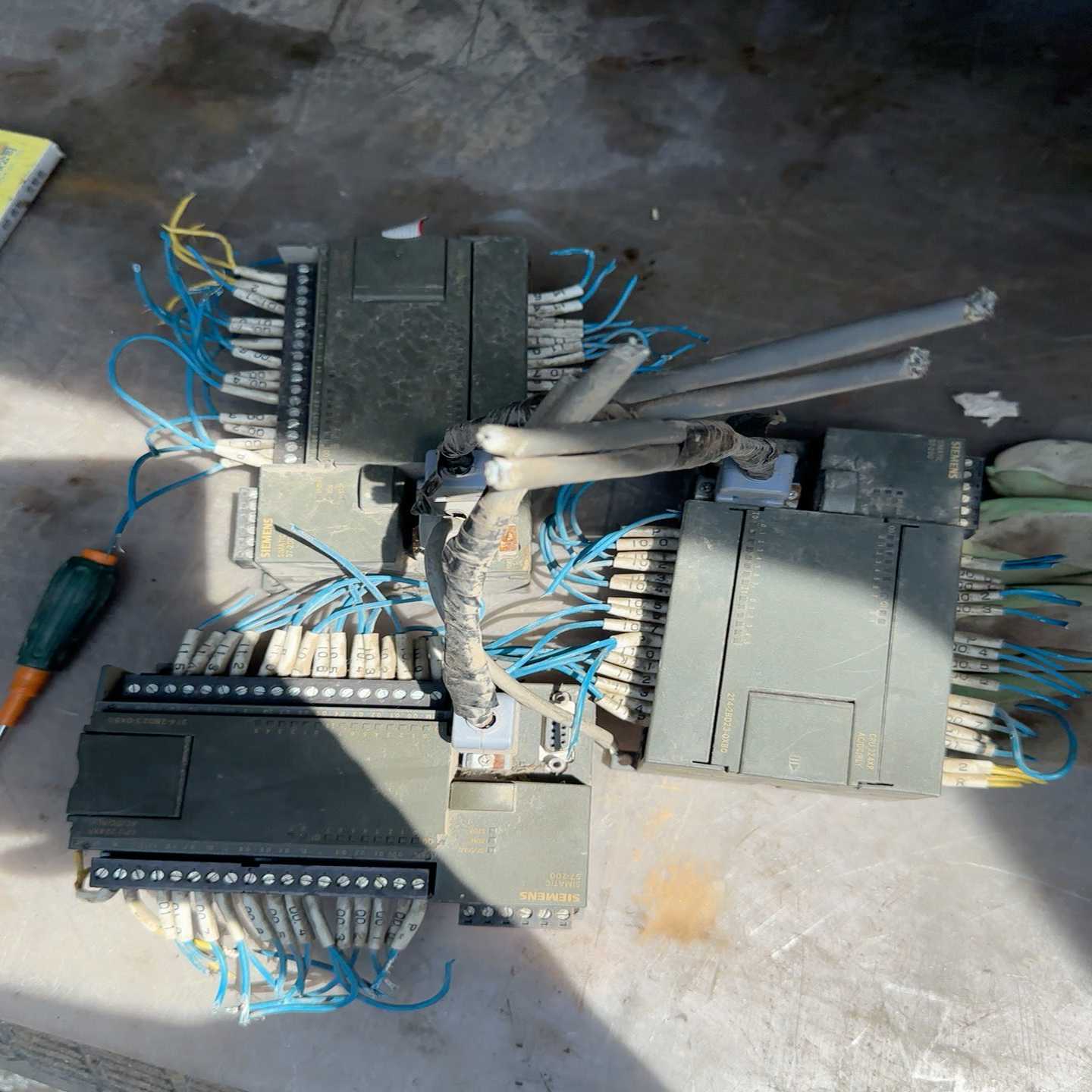 PLC214-2BD23-0XB8询价